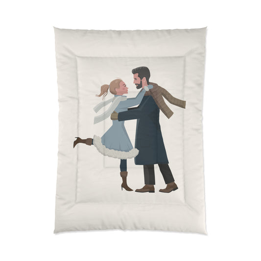 Couple in Love Comforter | Cozy Romantic Warmth