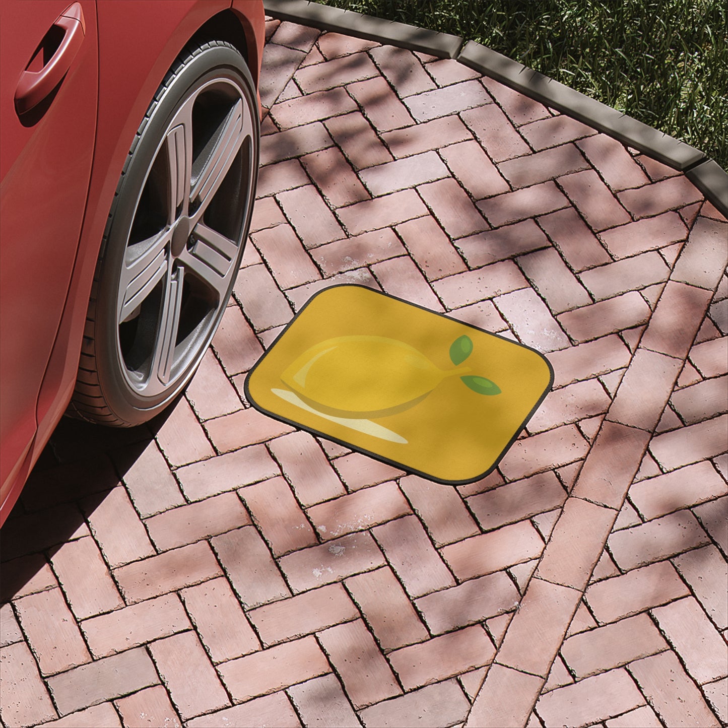 “Lemon Fresh” Car Floor Mat | Bright Style for Bold Drivers